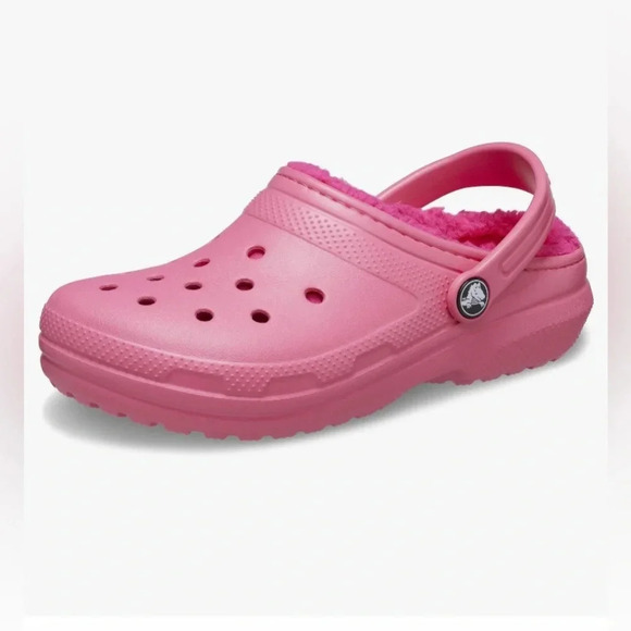 Girls Crocs Fuzzy Lined Pink Shoes Size 5 NEW WITHOUT TAGS - Picture 1 of 8